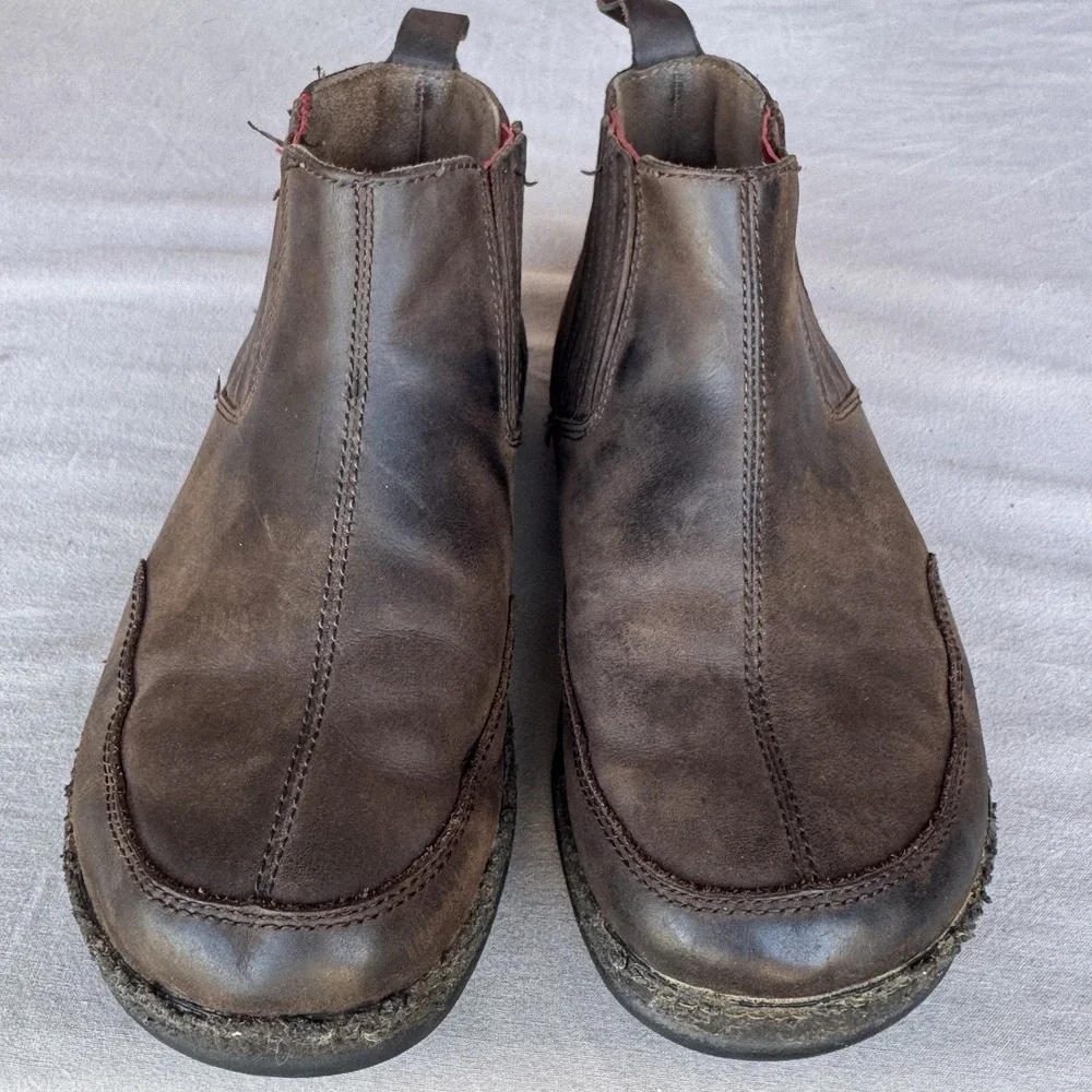 Size 9.5 - Olukai Nanea Brown Boot